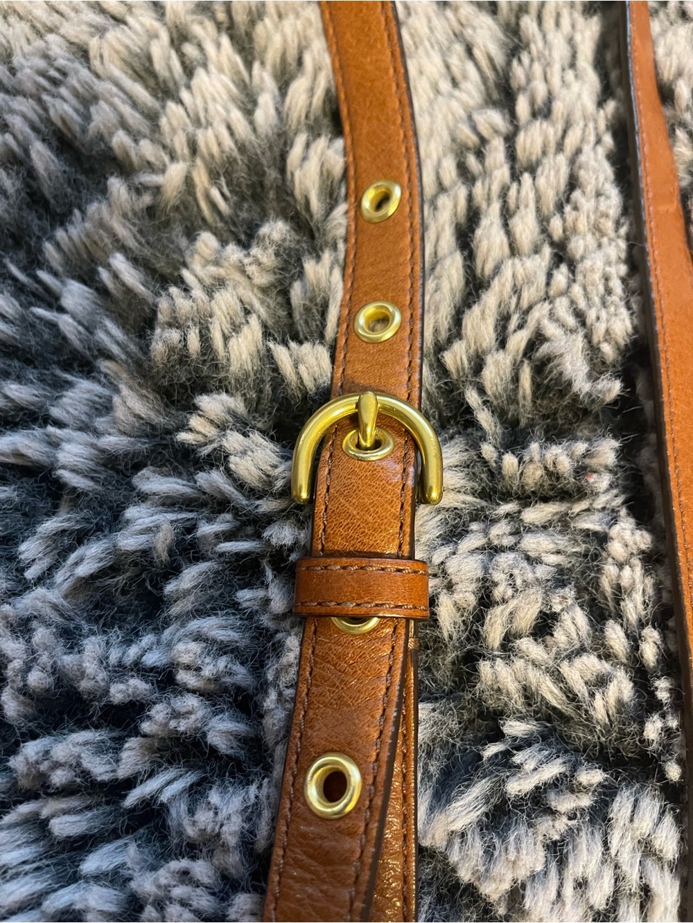 Coach Brown Leather Crossbody Strap Gold Hardware - Picture 2 of 6